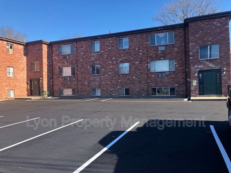 1000 Willett Ave Unit Apt 7, East Providence, RI 02915 Condo for Rent