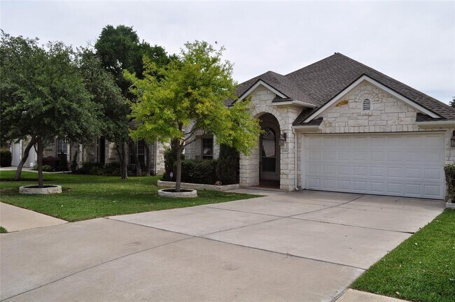 Building Photo - 10009 Lisi Anne Dr