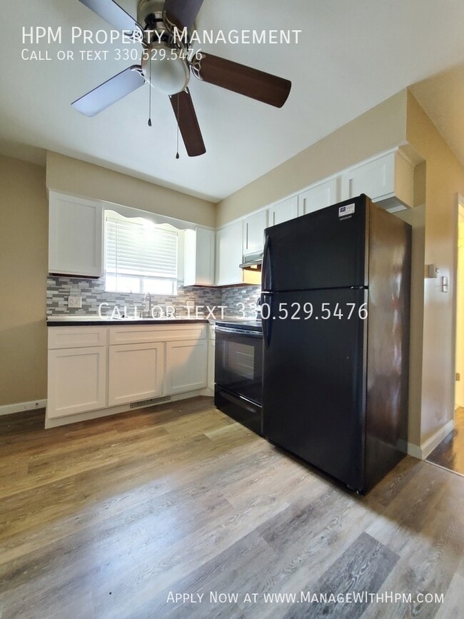 Foto del edificio - 615 Baldwin-