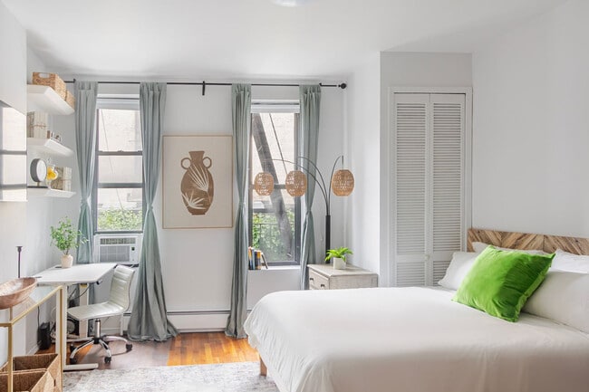 Foto del edificio - 765 Washington St