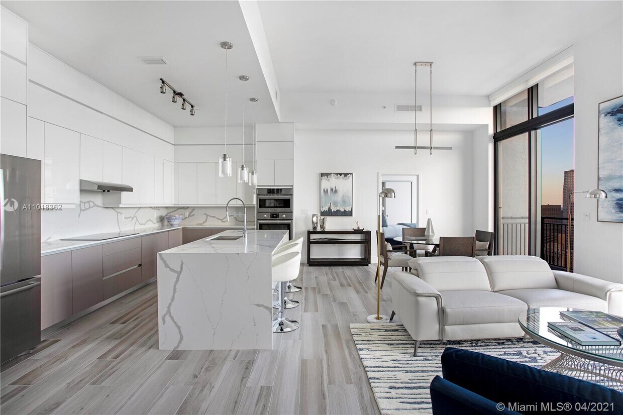 Foto principal - 400 NW 1st Ave