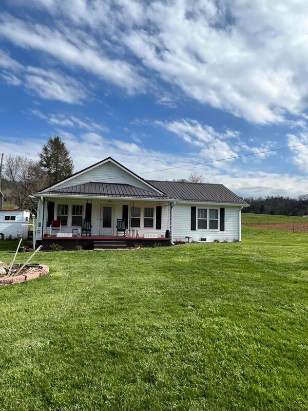Primary Photo - 3774 Stanley Valley Rd