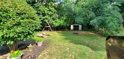 Building Photo - 188 Laney Rd