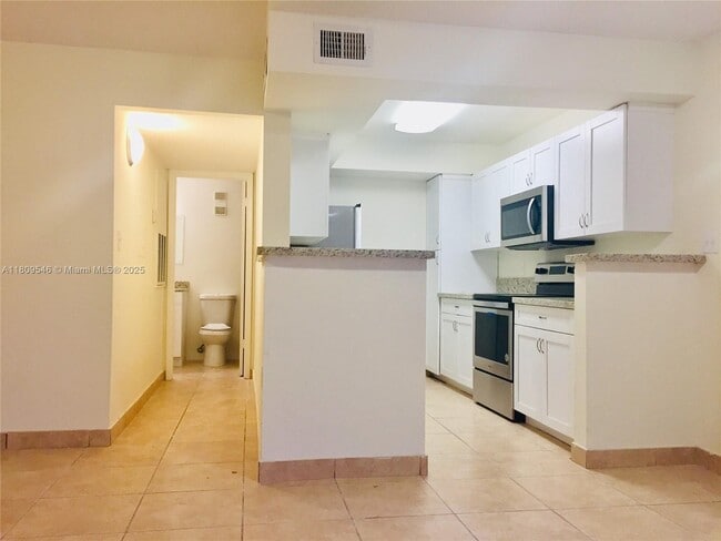 Foto del edificio - 10440 SW 156th Ct