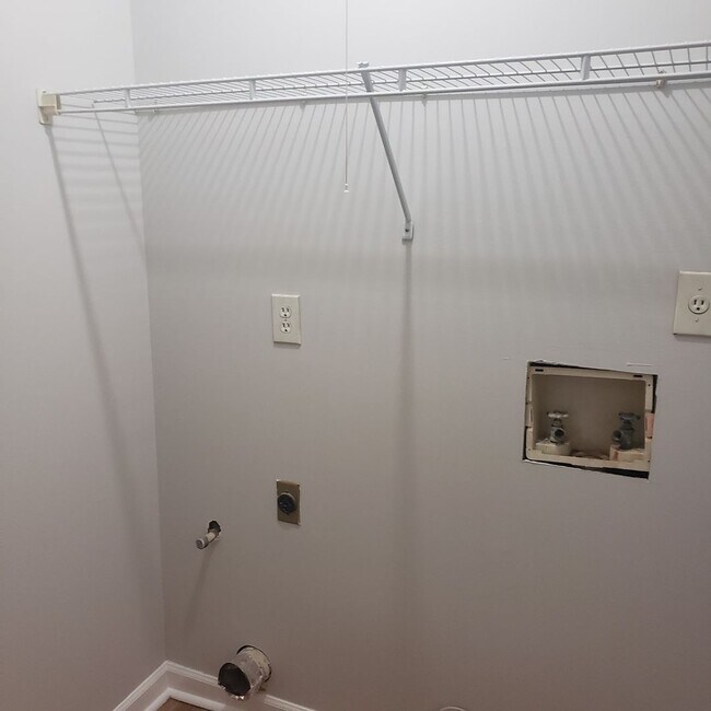 Foto del edificio - Move in special! 2 bedroom 2 bath duplex