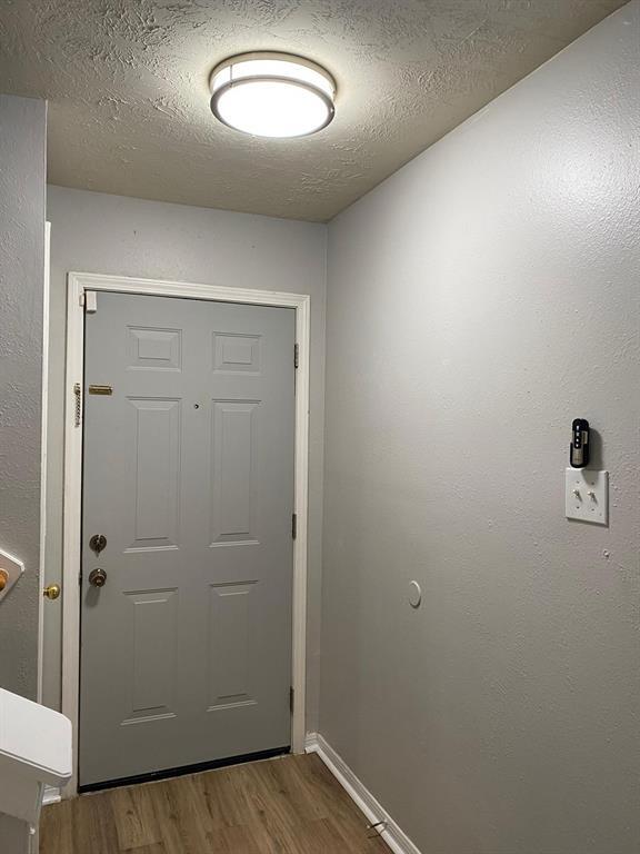 Foto del edificio - 4627 Hawk Meadow Dr