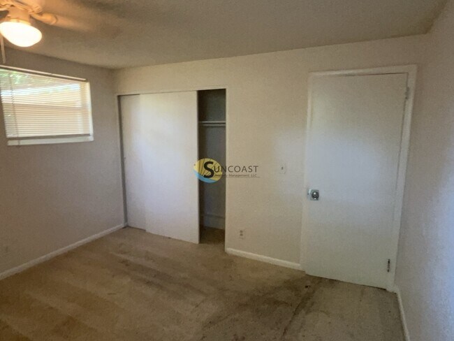 Foto del edificio - 7130 Richardson Rd