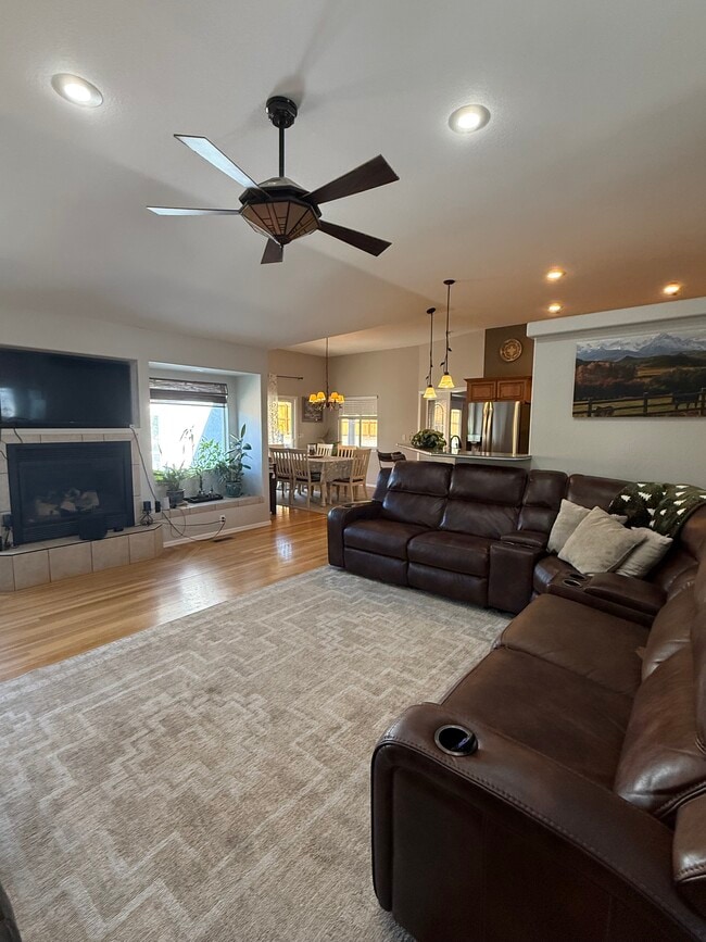Building Photo - 48 Oak Leaf Ct