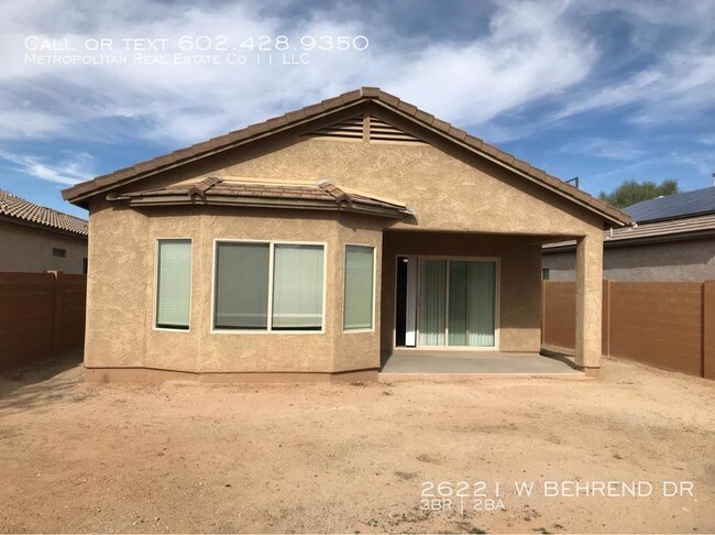 Building Photo - 26221 W Behrend Dr