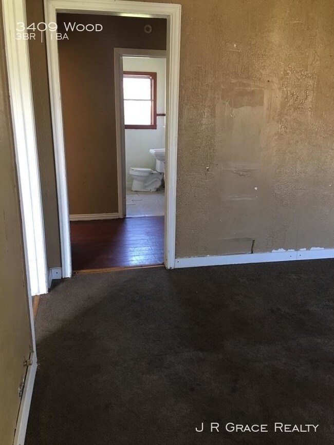 3 bedroom in Waco TX 76711 House for Rent in Beverly Hills, TX