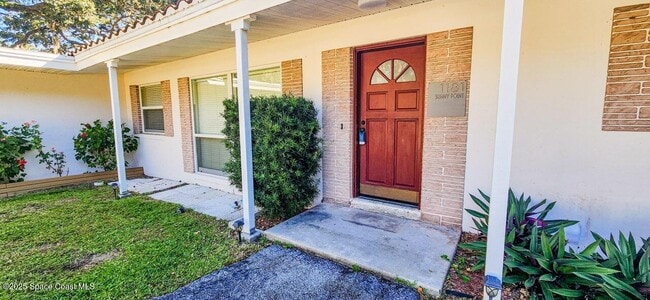 Foto del edificio - 1181 Sunny Point Dr