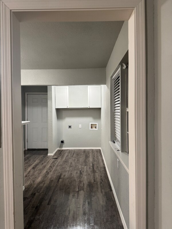 Building Photo - 1907 Nix St