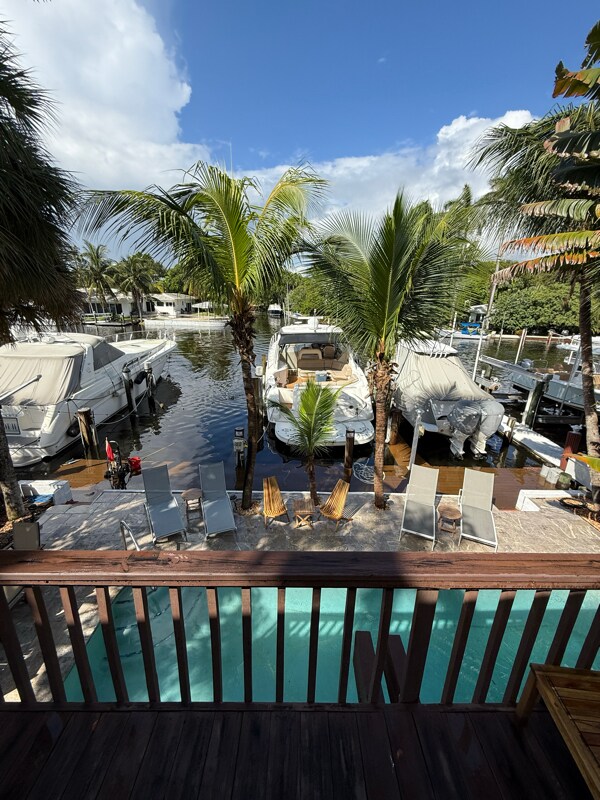 Foto del edificio - 407 Hendricks Isle