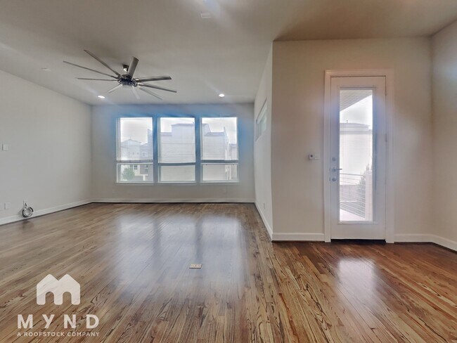 Building Photo - 353 Eado Park Cir