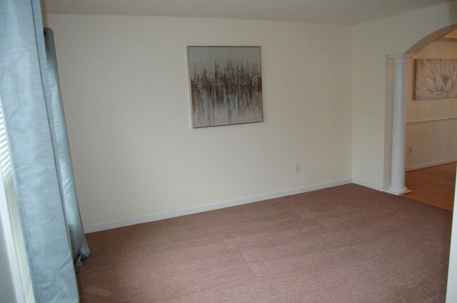 Foto del edificio - 2218 Midview Rd