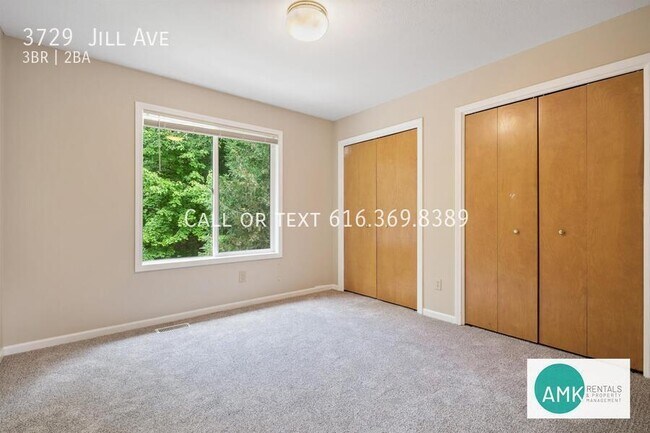 Foto del edificio - 3729 Jill Ave