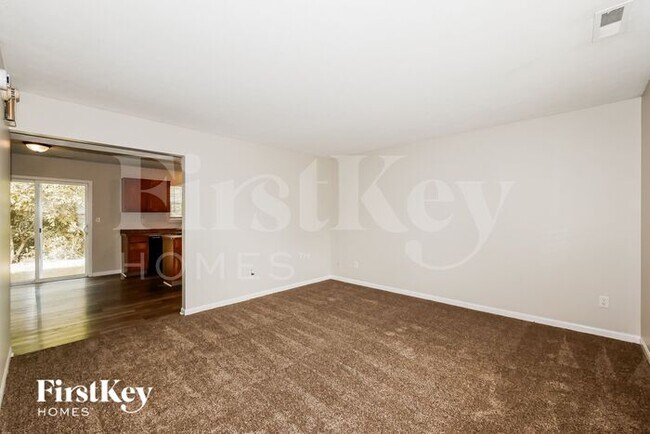 Foto del edificio - 10850 Snowdrop Way