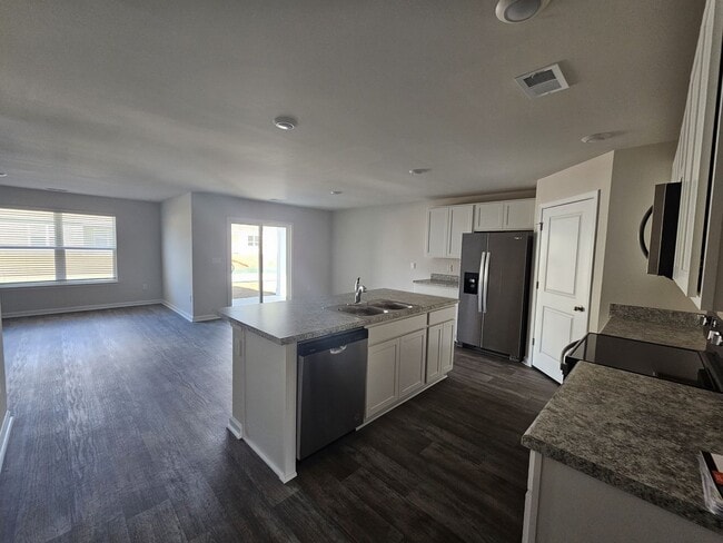 Building Photo - New Construction Home