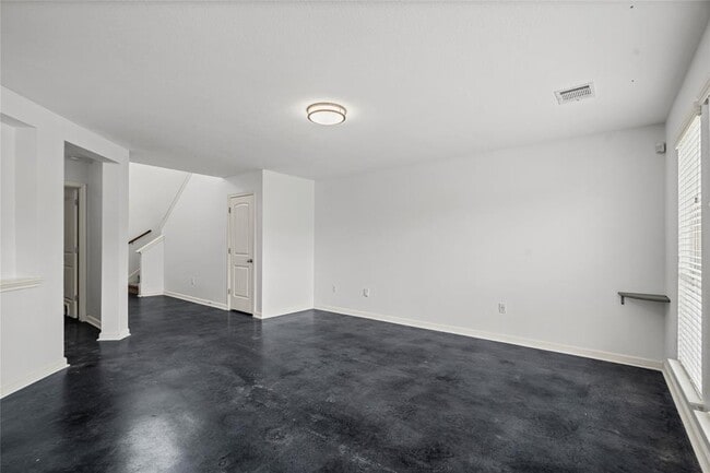 Building Photo - 15105 Verela Dr