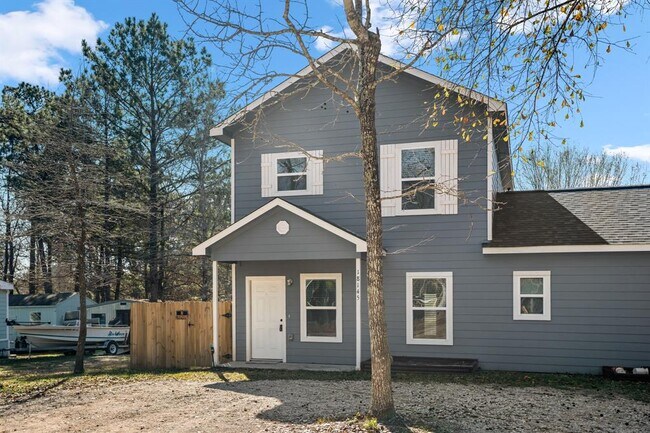 Building Photo - 18145 Firepine Ln