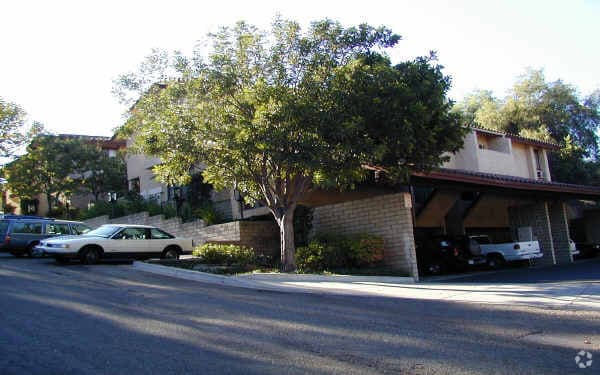 1800 Foursite Lane - Rachel Terrace