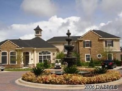 Foto del edificio - 940 Village Trail