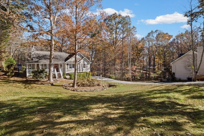 Building Photo - 225 Hawkins Farm Cir