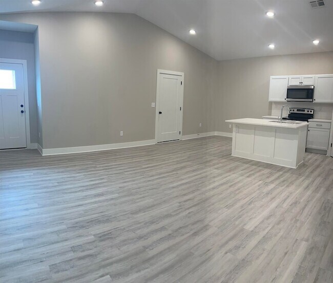 Foto del edificio - 12938 E Blake St