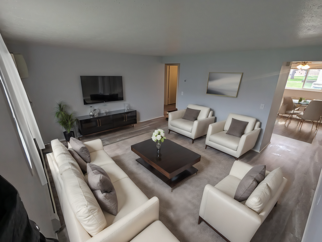 Spacious Living Rooms - Cedar Commons