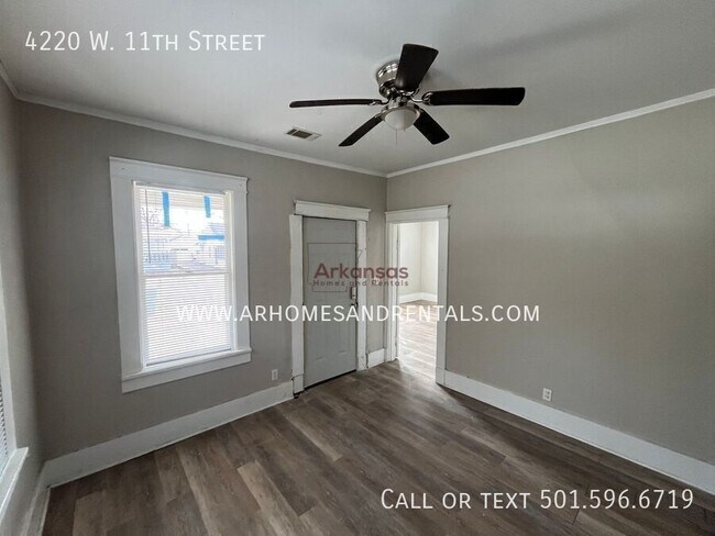 Foto del edificio - 4220 W 11th St