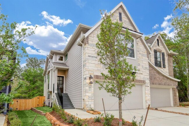 Foto del edificio - 575 Longleaf Pine Dr