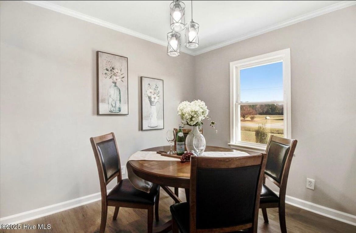 Building Photo - 1676 Tommys Rd