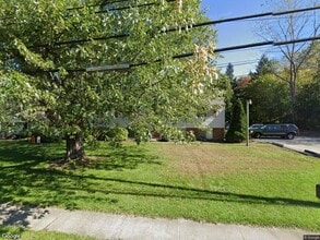 Building Photo - 1543 Hubbard Rd
