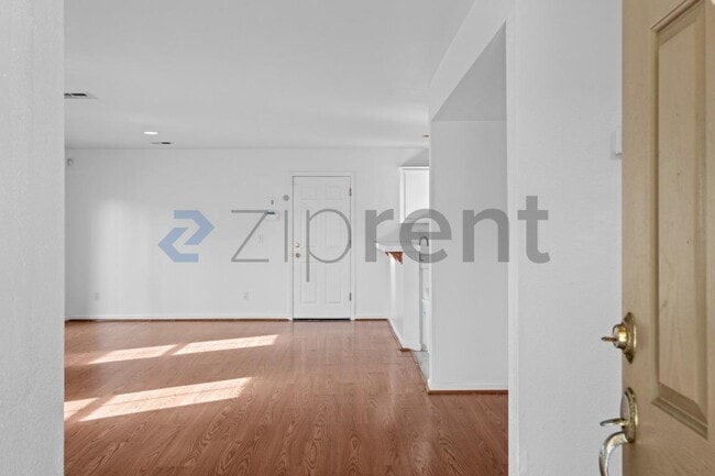 Foto del edificio - 3099 Puffin Cir