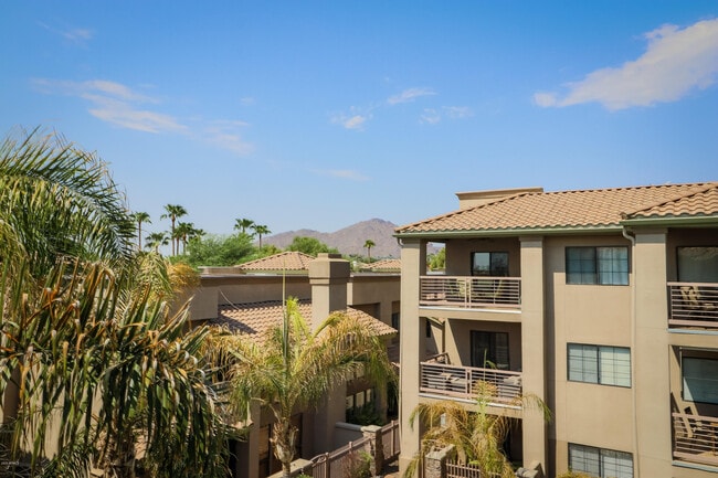 Foto del edificio - 7609 E Indian Bend Rd