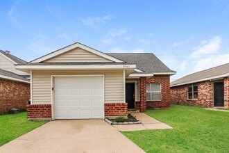 Building Photo - 7740 Sign St