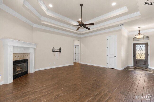 Building Photo - 4824 Olivia Ln