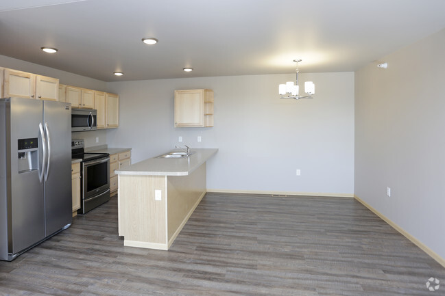 2 Bedroom Kitchen & Dining - Country View Apartments