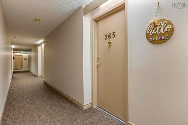 Building Photo - 64 Cumberland Dr