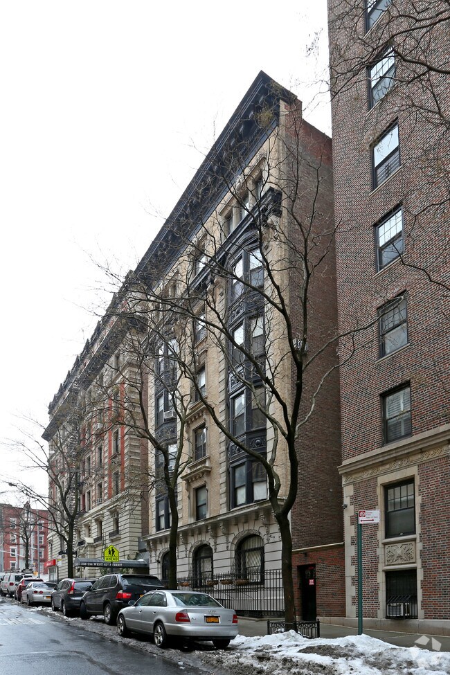 Building Photo - 254 W 82nd St