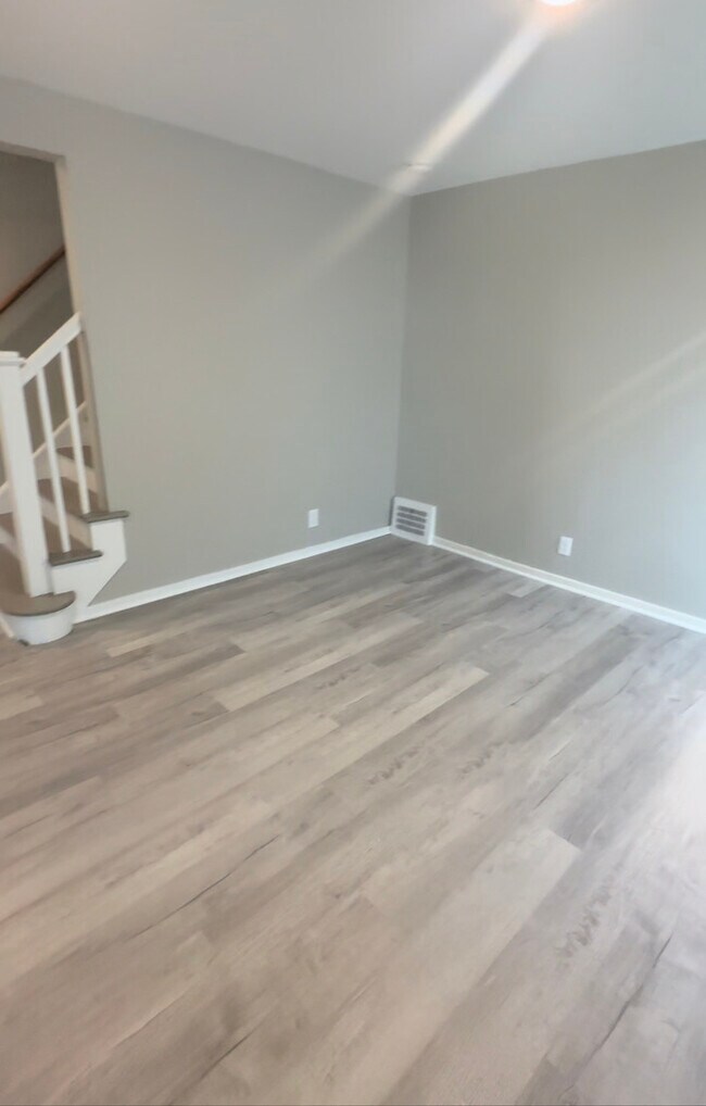 Foto del edificio - 14006 Seneca Ct