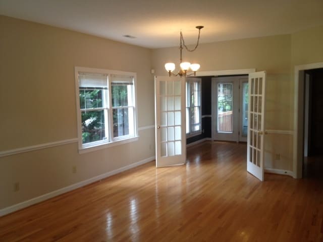 Building Photo - 7 Preakness Dr