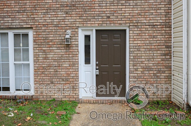 Foto del edificio - 710 Cahaba Manor Dr