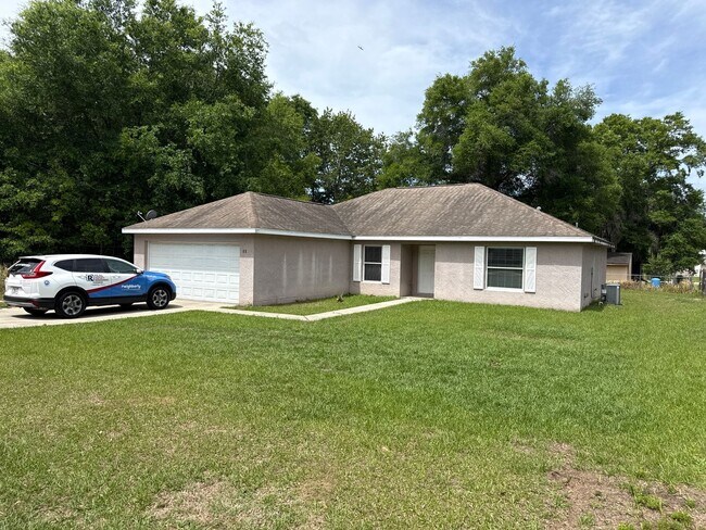 Foto del edificio - SILVER SPRINGS SHORES 3/2/2