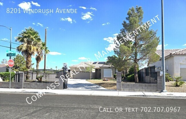 Foto del edificio - 8201 Windrush Ave