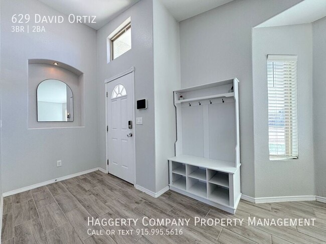 Building Photo - 629 David Ortiz St