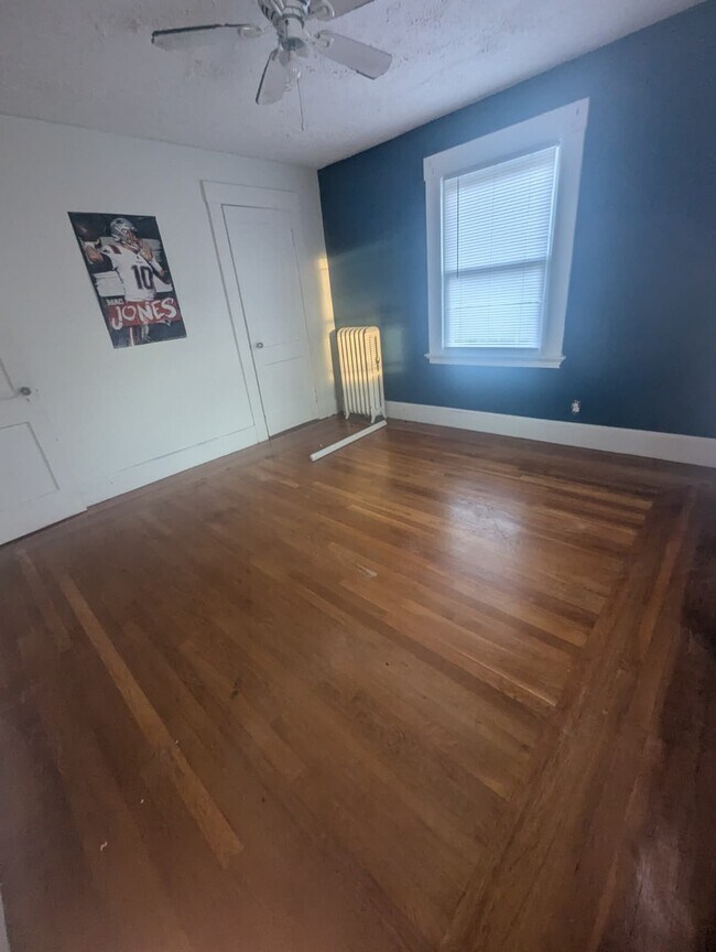 Foto del edificio - 66 Crescent St