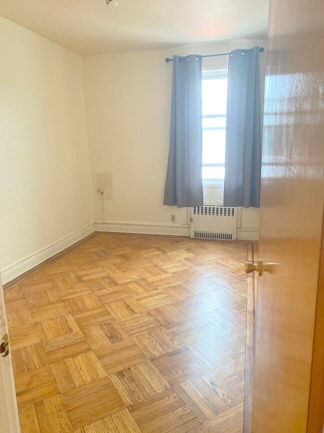 Foto del edificio - 1743 W 3rd St