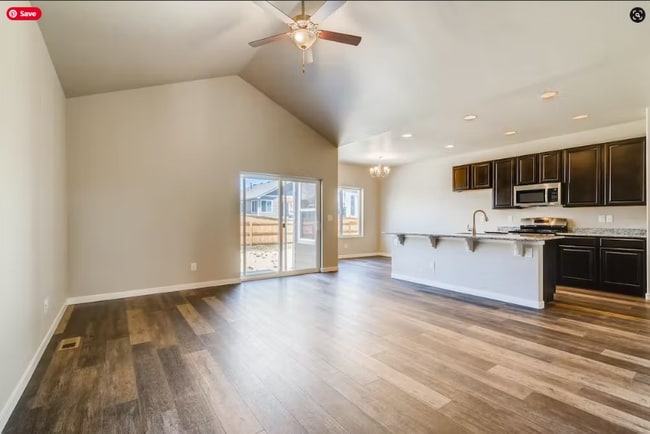 Building Photo - 2980 Hydra Dr