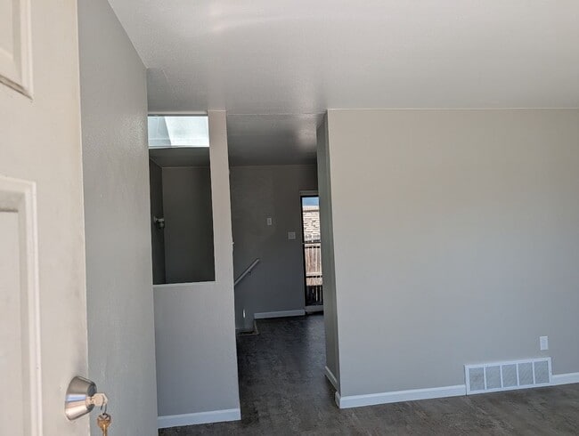 Building Photo - 57 Lima St